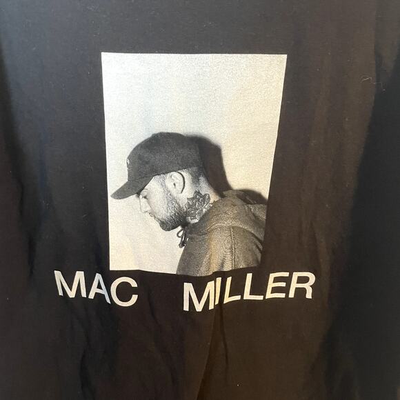 Mac Miller Portrait Tee Shirt Black Men's Medium Urban Outfitters EUC - Picture 6 of 10